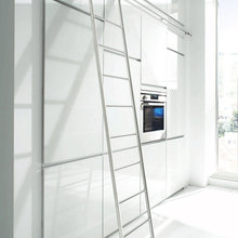 MWE Sliding Ladders