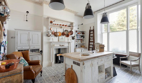 How to Plan a Quintessentially English Country Kitchen