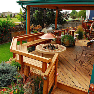Lounge Area with Fire Pit