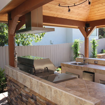 Poway Outdoor Kitchen & Dining Room