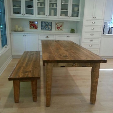 Rustic Dining Rooms