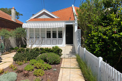 This is an example of a contemporary exterior in Sydney.