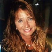 Susan Helleis's photo