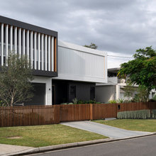 Modern box reno