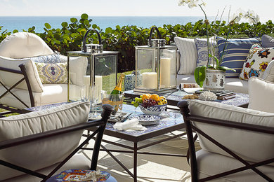Patio - coastal patio idea in Miami