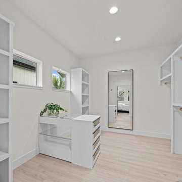 Primary Bed and Bath in Colorado