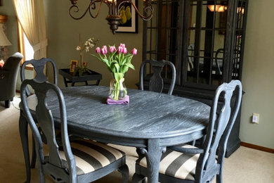 Example of a mid-sized classic kitchen/dining room combo design in Portland
