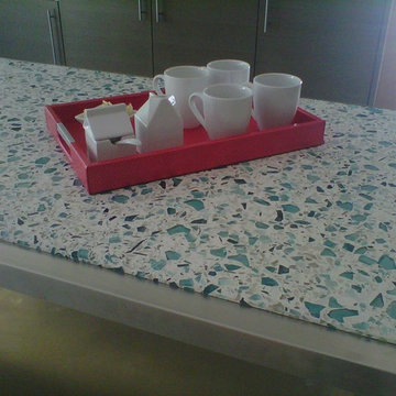 Vetrazzo Floating Blue (CUCINE RICCI)