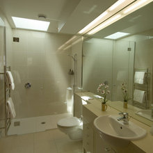 Ada compliant bath