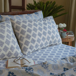 JALI INDIGO BEDSHEET & PILLOW COVER SET - Products
