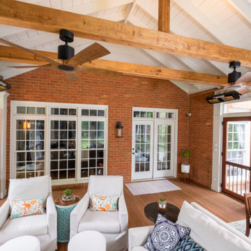 A Screened Porch to Stand the Test of Time