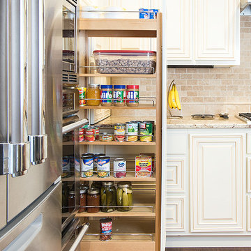 Moralez Kitchen