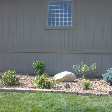 Landscaping for outdoor living room