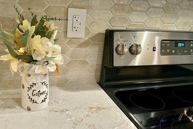 Kitchen - kitchen idea in Other