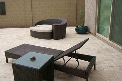 Inspiration for a timeless patio remodel in Phoenix