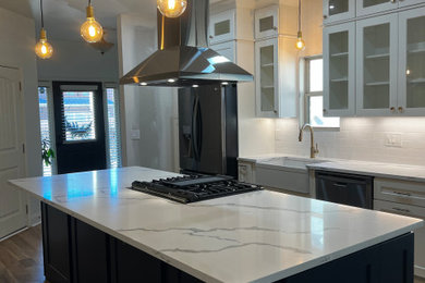 Kitchen - kitchen idea in Atlanta