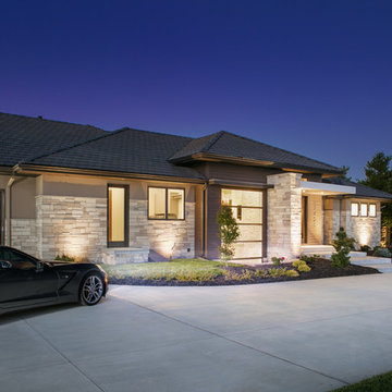 Upscale Transitional