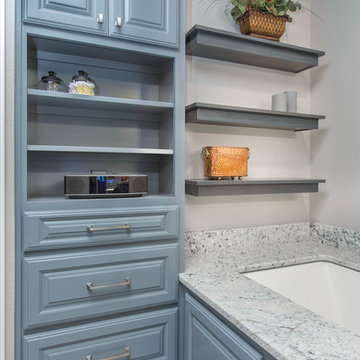 A 1970's Master Bathroom Makeover
