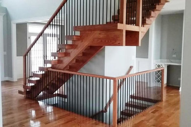 Staircase - modern staircase idea in Chicago