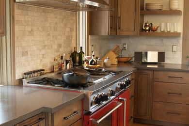 Example of an eclectic kitchen design in Sacramento
