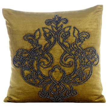 Damask 24"x24" Velvet Chartreuse Pillow Shams, Lord Medusa