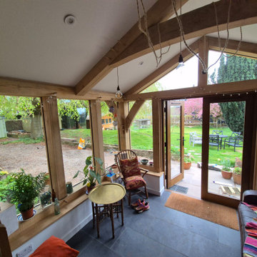Kirriemuir Oak Framed Porch