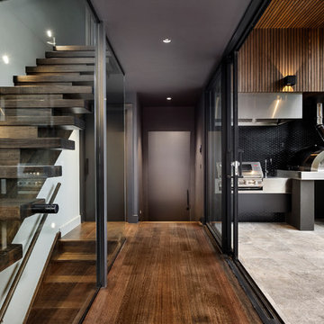 Link from hallway to outside Alfresco area