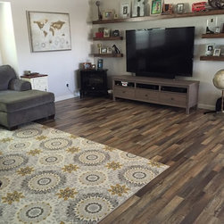 Country Maple Laminate - Products