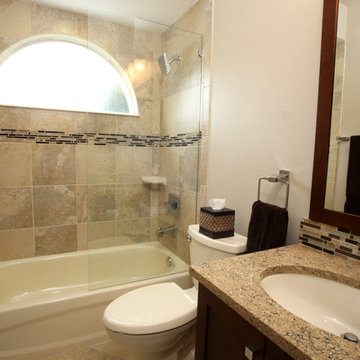 Glass Enclosure Guest Bath // Bradenton