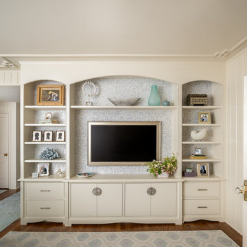 Timeless Treasure Primary Suite