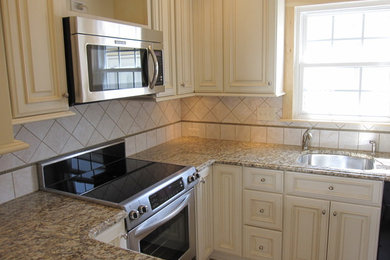 Inspiration for a timeless kitchen remodel in Philadelphia