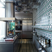Dramatic Kitchens