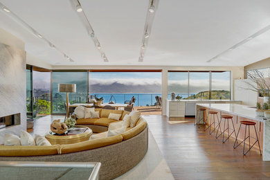 Living room - modern living room idea in San Francisco