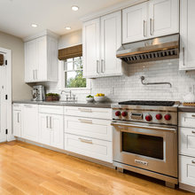 Kraftmaid Kitchen/Backsplash