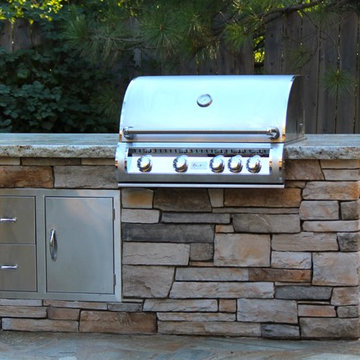 Combie rd Outdoor Living and Kitchen