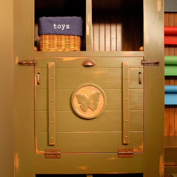 Kids Art Armoire