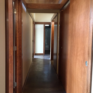 Contemporary "Off-grid" Bermed-Earth (high-performance)