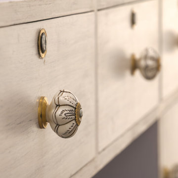 The Rugged Charm | Commercial Interior Design