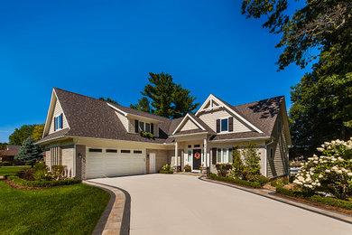 Transitional two-story exterior home idea in Detroit
