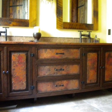 Davis Old World Bathroom