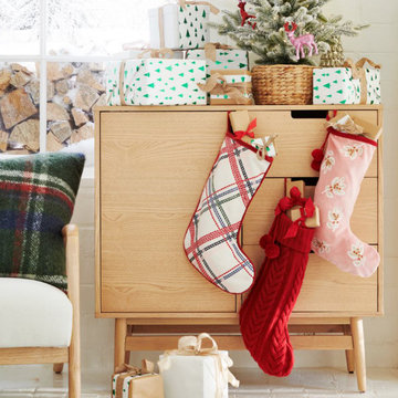 Accent Table Holiday Decor Collection