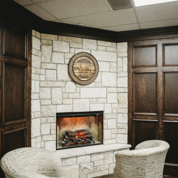 Dodge City Public Library: KHC Hearth area