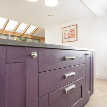 Aubergine and Grey Shaker