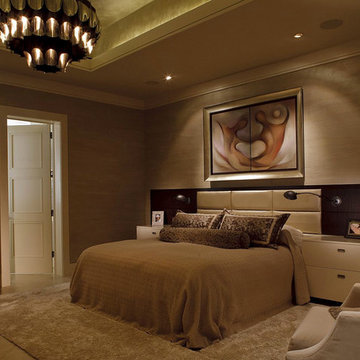 Classic Warm Contemporary