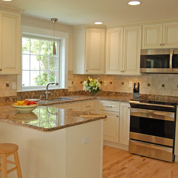Contemporary Cape Cod Kitchen