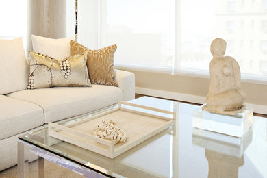 Family room - contemporary family room idea in Los Angeles
