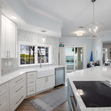 Stunning Kitchen Remodel Done in a Subtle Two-Tone Color