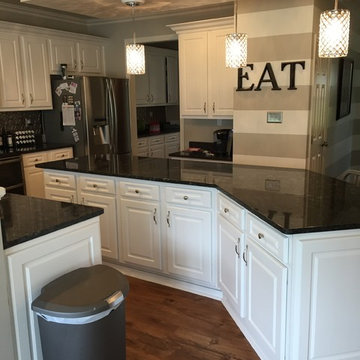 cabinet refacing--white with crown molding