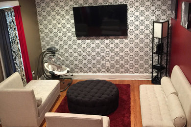 Example of a trendy living room design in Philadelphia