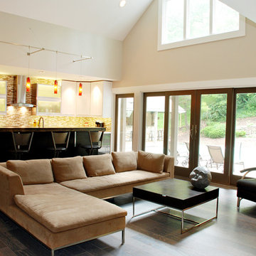 High Design in Regular-Looking Ranch